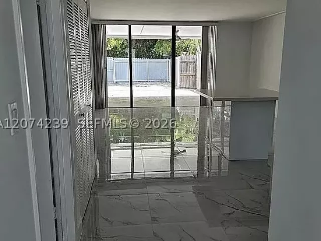 Продажа дома по адресу 12337 SW 20th Ter - фото 9360045