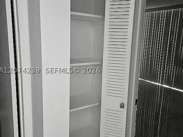 Продажа дома по адресу 12337 SW 20th Ter - фото 9360049