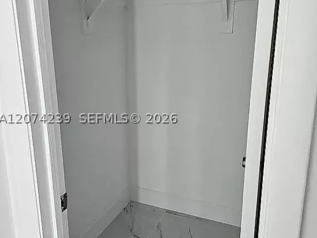 Продажа дома по адресу 12337 SW 20th Ter - фото 9360053