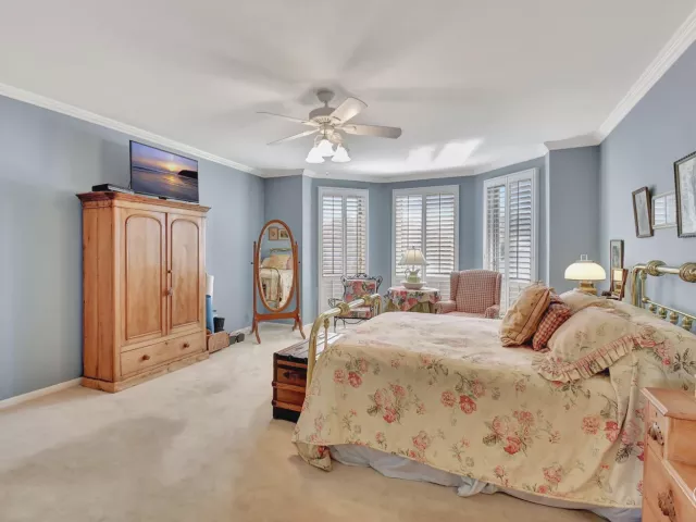 Продажа дома по адресу 2286 NW 60th Street - фото 9372193
