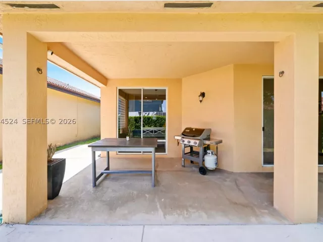 Продажа дома по адресу 15429 SW 36th Ter - фото 9344320
