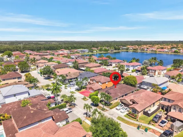 Продажа дома по адресу 15429 SW 36th Ter - фото 9344322
