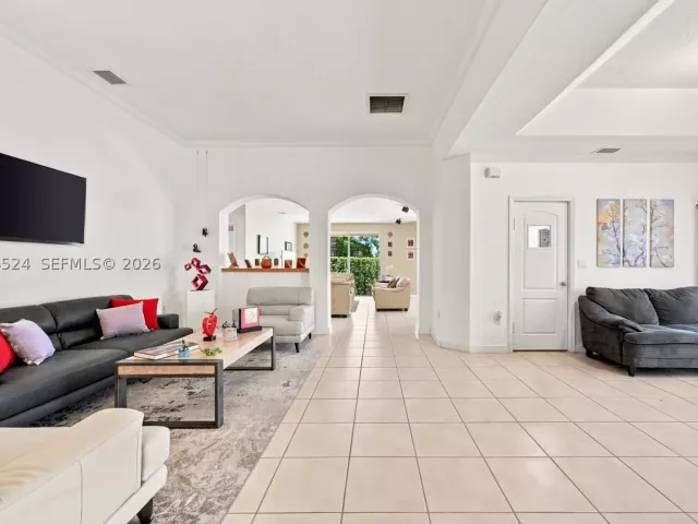 Продажа дома по адресу 15429 SW 36th Ter - фото 9344289