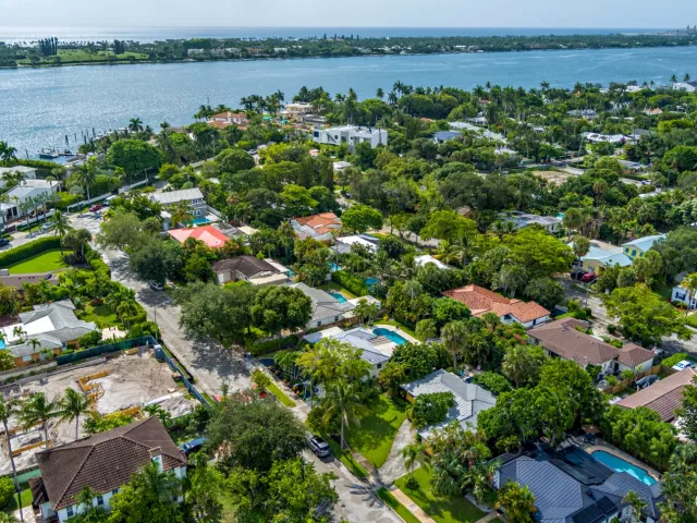 Продажа дома по адресу 300 35th Street - фото 9355736