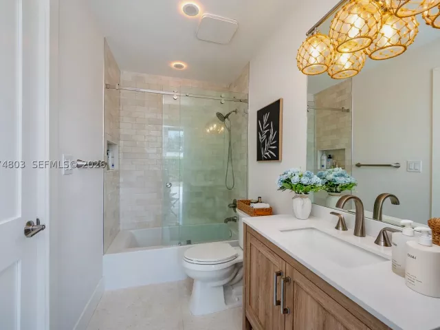 Продажа дома по адресу 9441 SW 52nd Ter - фото 9344377