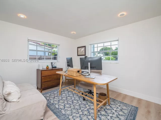 Продажа дома по адресу 9441 SW 52nd Ter - фото 9344380
