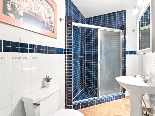 Продажа дома по адресу 4110 Battersea Rd - фото 9376502