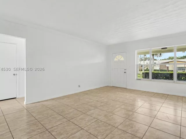 Продажа дома по адресу 3513 Polk St - фото 9347781