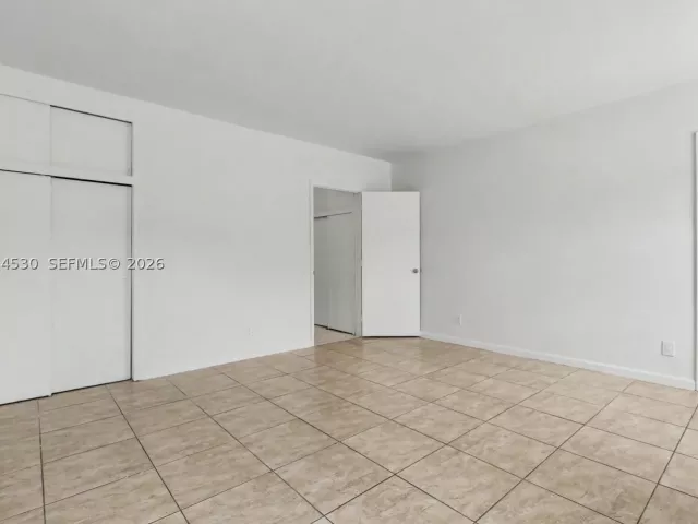 Продажа дома по адресу 3513 Polk St - фото 9347795