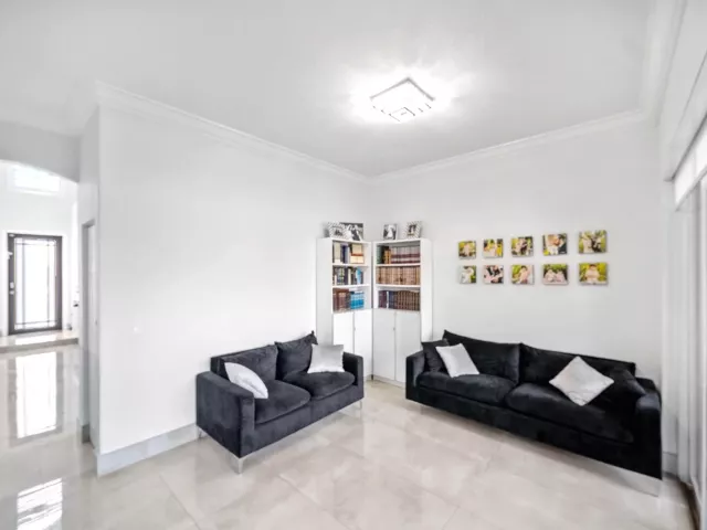 Продажа дома по адресу 4916 SW 38TH Way - фото 9353727