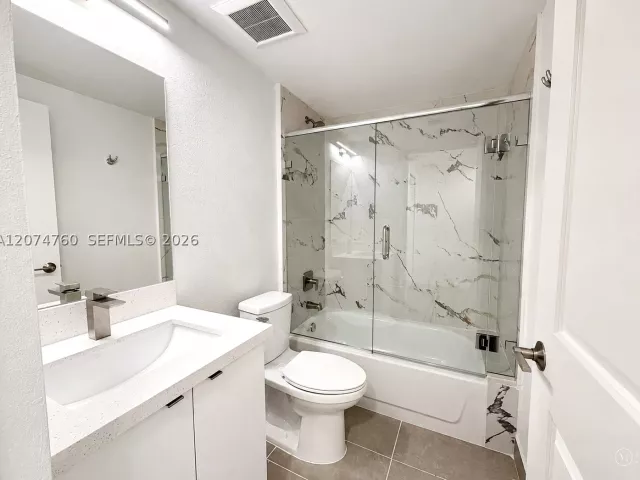 Продажа дома по адресу 2511 Pierce St 7 - фото 9346487