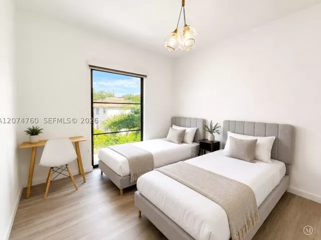 Продажа дома по адресу 2511 Pierce St 7 - фото 9346488