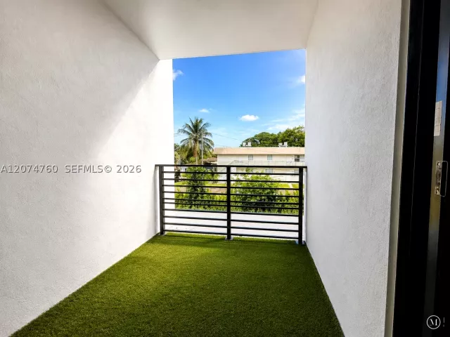 Продажа дома по адресу 2511 Pierce St 7 - фото 9346490