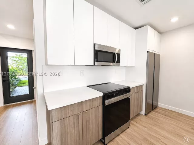 Продажа дома по адресу 2511 Pierce St 7 - фото 9346473