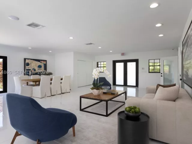 Продажа дома по адресу 11601 SW 88th Ave - фото 9359987