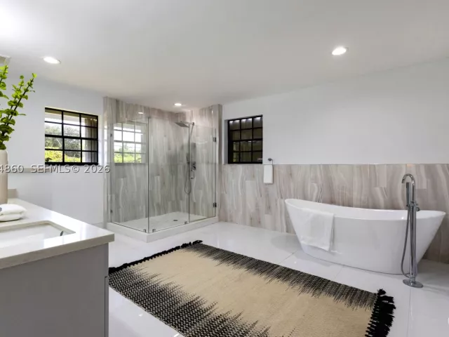 Продажа дома по адресу 11601 SW 88th Ave - фото 9360018