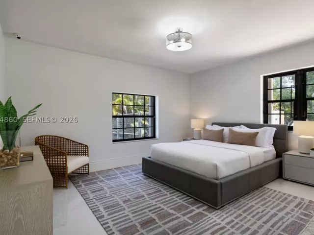 Продажа дома по адресу 11601 SW 88th Ave - фото 9360023