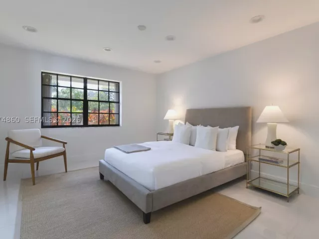 Продажа дома по адресу 11601 SW 88th Ave - фото 9360028