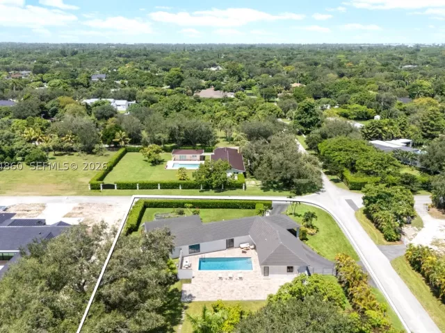 Продажа дома по адресу 11601 SW 88th Ave - фото 9360031