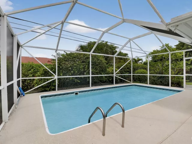 Продажа дома по адресу 4599 BRADY Boulevard - фото 9354088