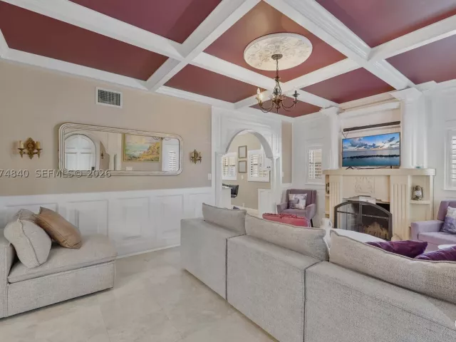 Продажа дома по адресу 312 Fillmore St - фото 9346503