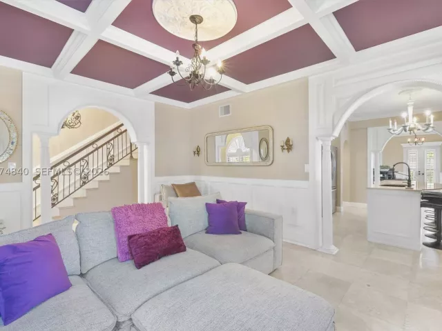 Продажа дома по адресу 312 Fillmore St - фото 9346508