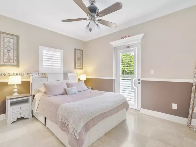 Продажа дома по адресу 312 Fillmore St - фото 9346519