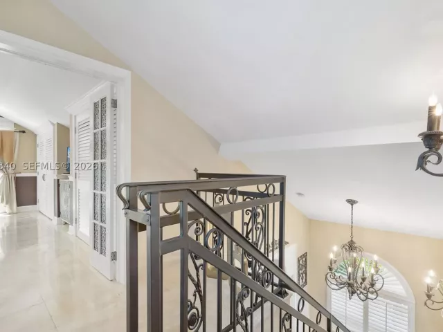 Продажа дома по адресу 312 Fillmore St - фото 9346523