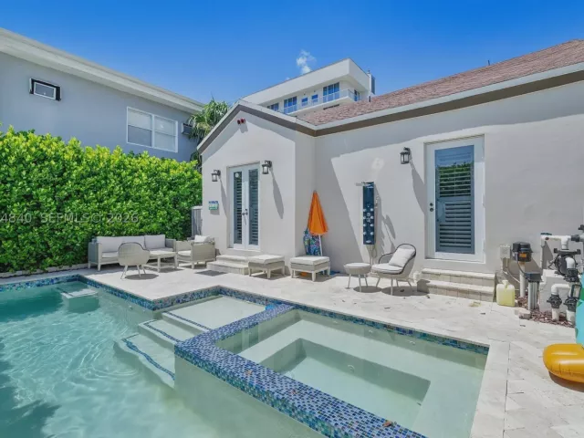 Продажа дома по адресу 312 Fillmore St - фото 9346537