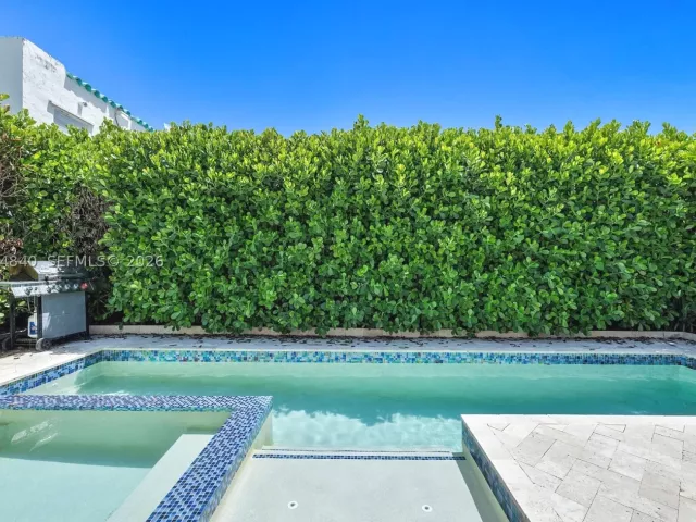 Продажа дома по адресу 312 Fillmore St - фото 9346538