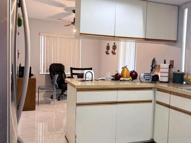 Продажа дома по адресу 7201 MCKINLEY Street - фото 9344501
