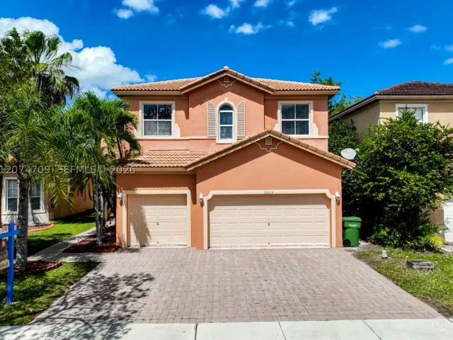 Продажа дома по адресу 2215 Portofino Ave - фото 9368016