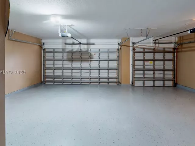 Продажа дома по адресу 2215 Portofino Ave - фото 9368066