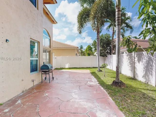 Продажа дома по адресу 2215 Portofino Ave - фото 9368068