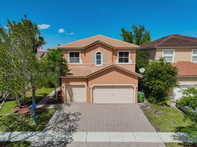 Продажа дома по адресу 2215 Portofino Ave - фото 9368079