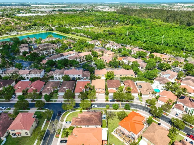 Продажа дома по адресу 2215 Portofino Ave - фото 9368089
