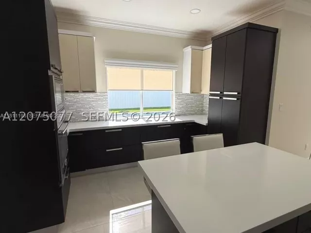 Продажа дома по адресу 15624 SW 20th St - фото 9347621