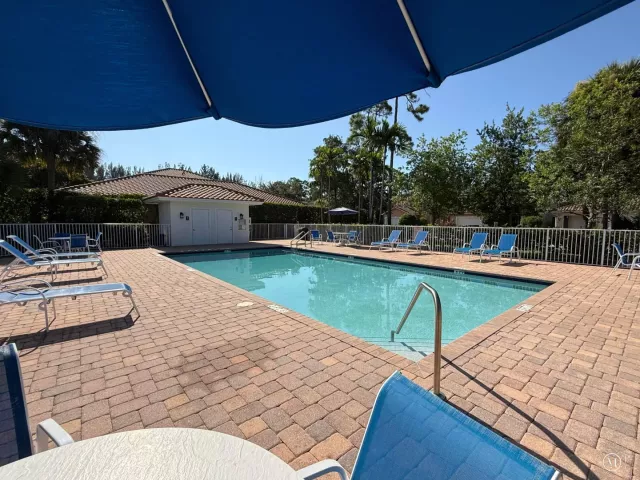 Продажа дома по адресу 57 ATWELL Drive - фото 9365351