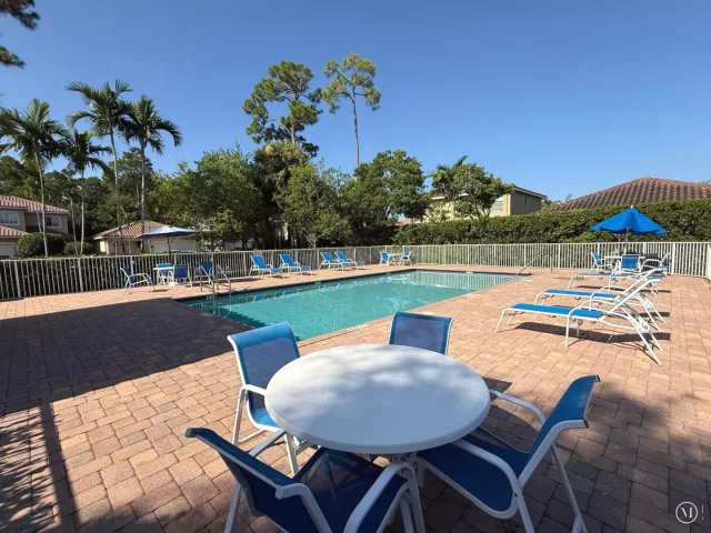 Продажа дома по адресу 57 ATWELL Drive - фото 9365352