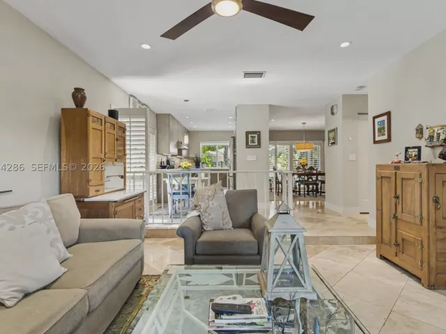 Продажа дома по адресу 13 Dogwood Rd - фото 9373299