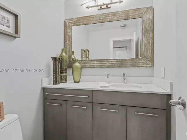 Продажа дома по адресу 13 Dogwood Rd - фото 9373306