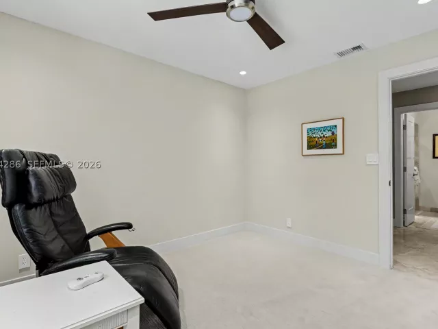Продажа дома по адресу 13 Dogwood Rd - фото 9373314