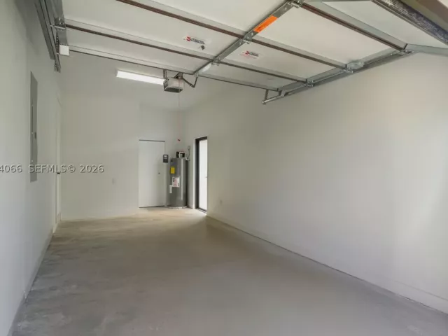 Продажа дома по адресу 1431 SW 20th St - фото 9378694
