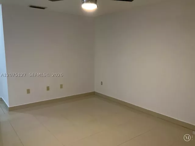 Продажа дома по адресу 15322 SW 144th Pl - фото 9365611