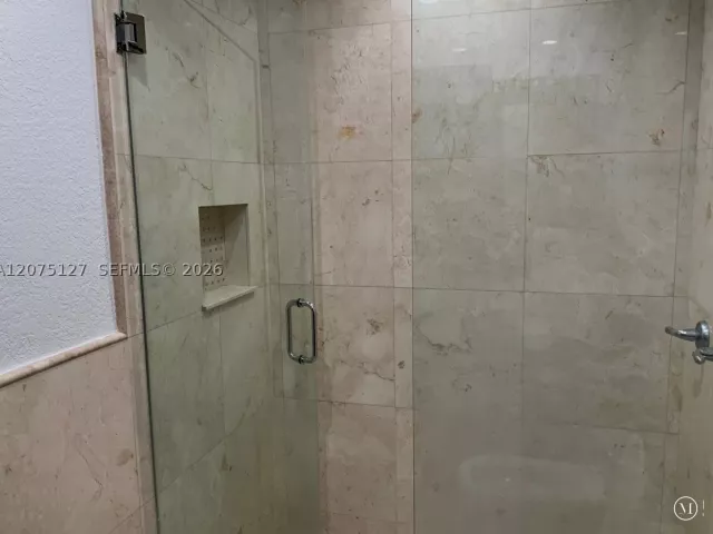 Продажа дома по адресу 15322 SW 144th Pl - фото 9365616