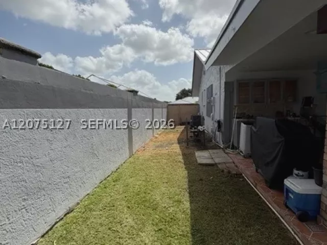 Продажа дома по адресу 15322 SW 144th Pl - фото 9365627
