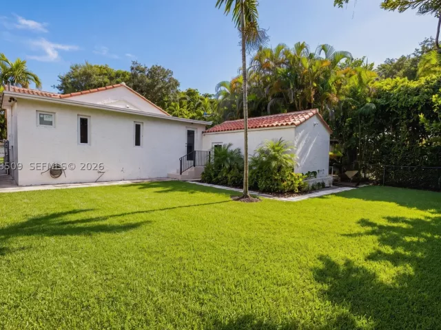 Продажа дома по адресу 829 Genoa St - фото 9369354