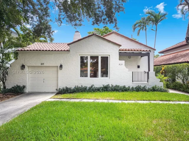 Продажа дома по адресу 829 Genoa St - фото 9369338