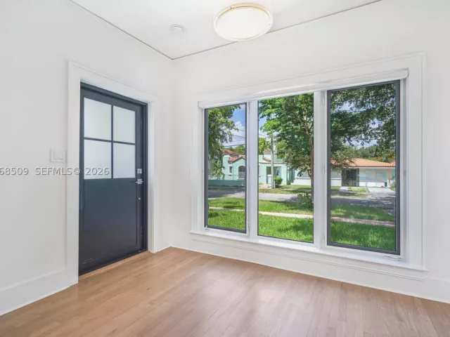 Продажа дома по адресу 829 Genoa St - фото 9369341