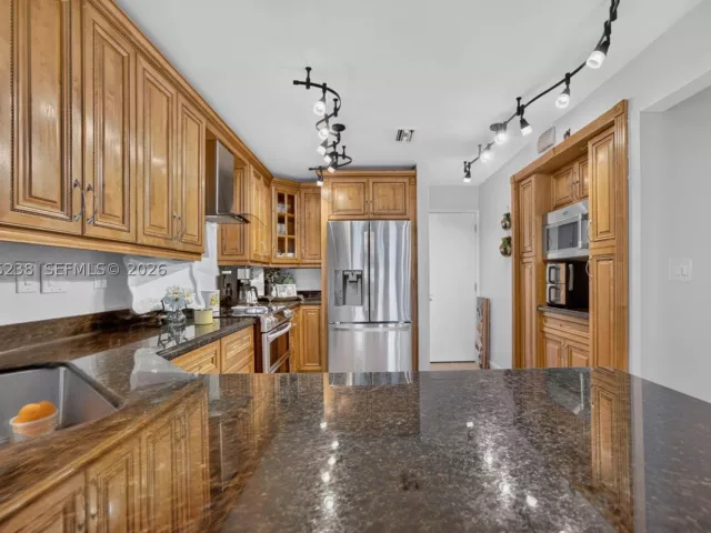 Продажа дома по адресу 15401 SW 144th Ave - фото 9349631